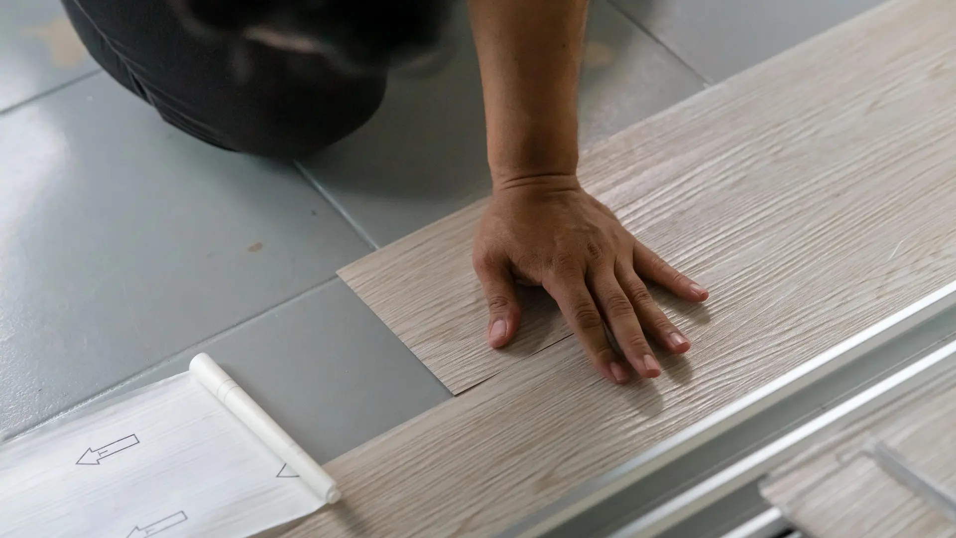 Rénovation intérieure sols | LGE Services