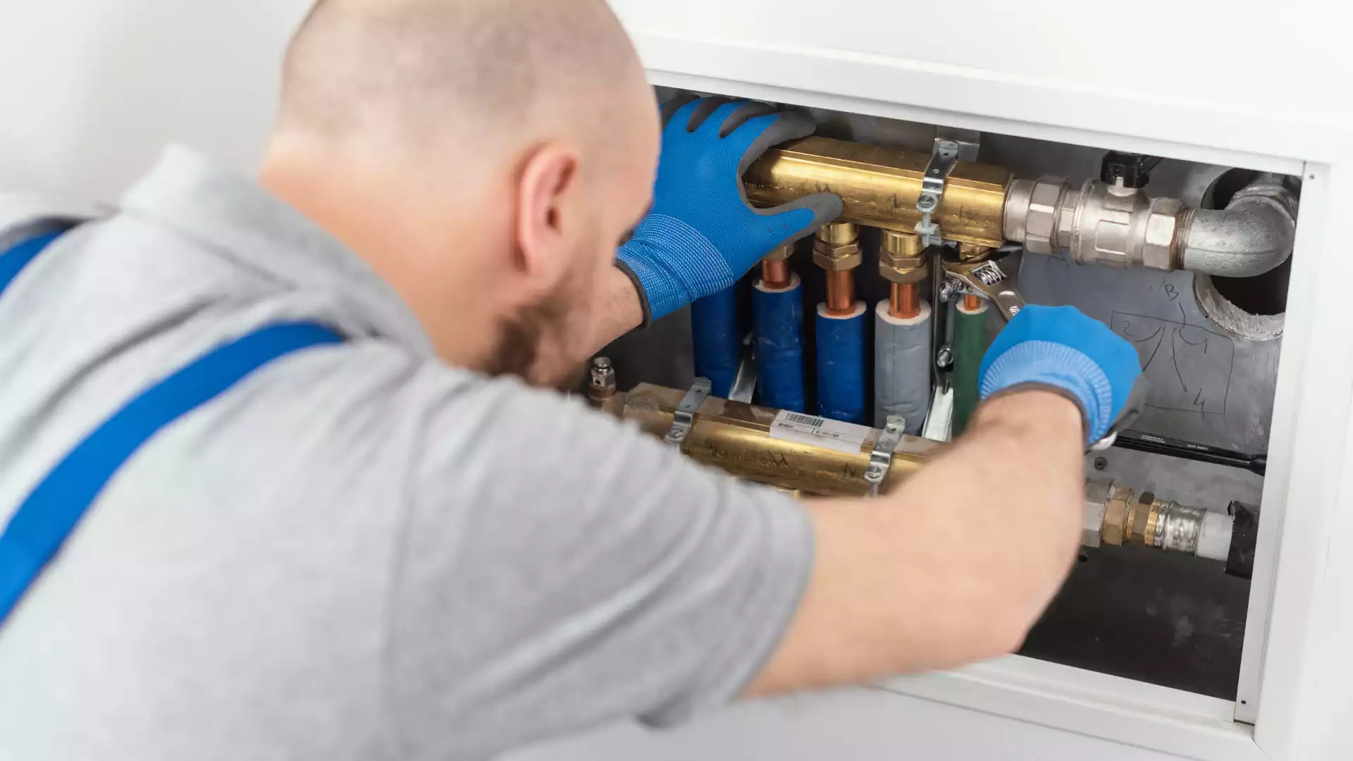 Plombier et rénovation plomberie | LGE Services